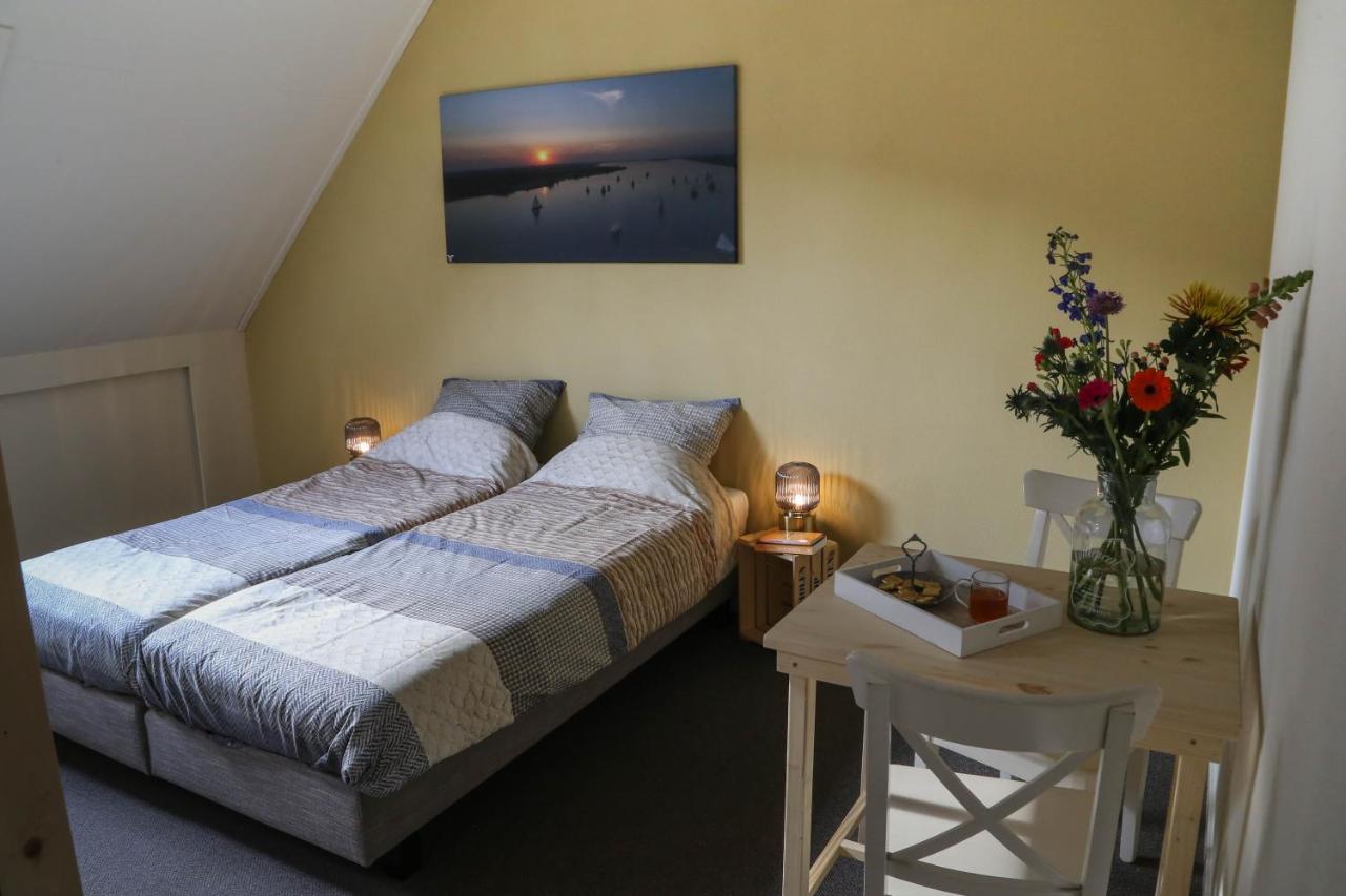 B&B Hartje Spakenburg Bagian luar foto